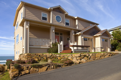 lincoln city house