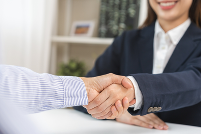 shaking hands in meeting