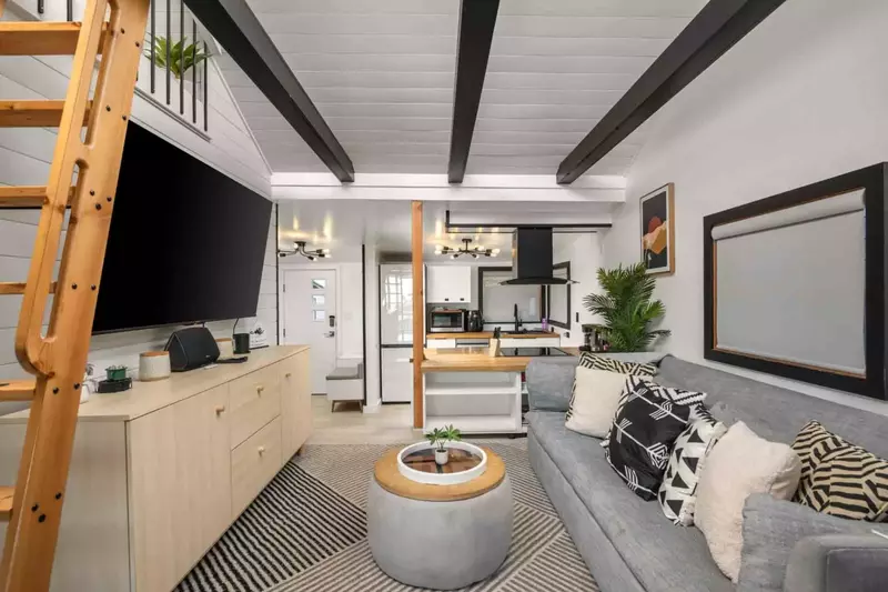 Watch you favorite movies, shows, and sports on this smart tv after a day exploring the Oregon Coast.