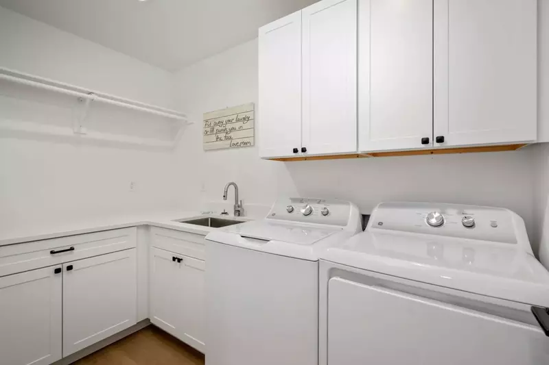 This rental has an up to date washing machine and dryer for guest use.