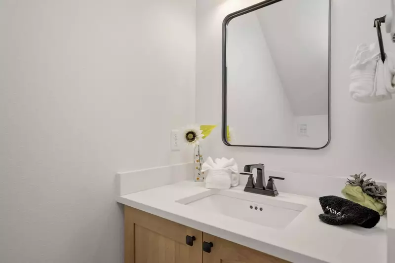 The Oregon Coast is gorgeous in every season. Remember to pack both sunblock and some warm clothing.