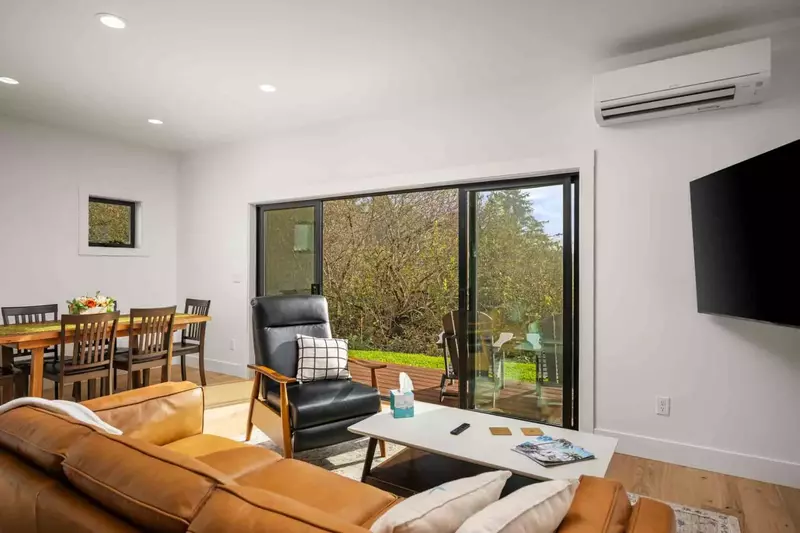 Welcome to Lake & Laughter Unit 2. We hope we get to host you at this exquisite Rockaway Beach rental. Please reach out with any questions.