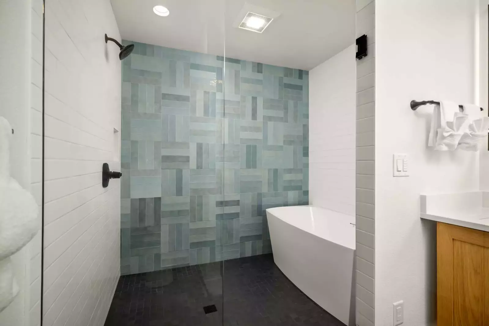 The bathtub is an excellent place to recharge after a day exploring the Oregon Coast.