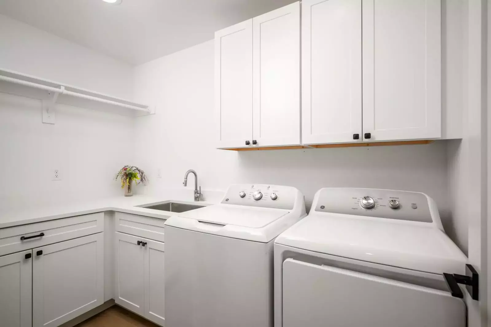 This rental has an up to date washing machine and dryer for guest use.