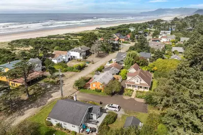 Welcome to Twin Rocks Hideaway. We hope we get to host you at this lovely Rockaway Beach rental. Please reach out with any questions.