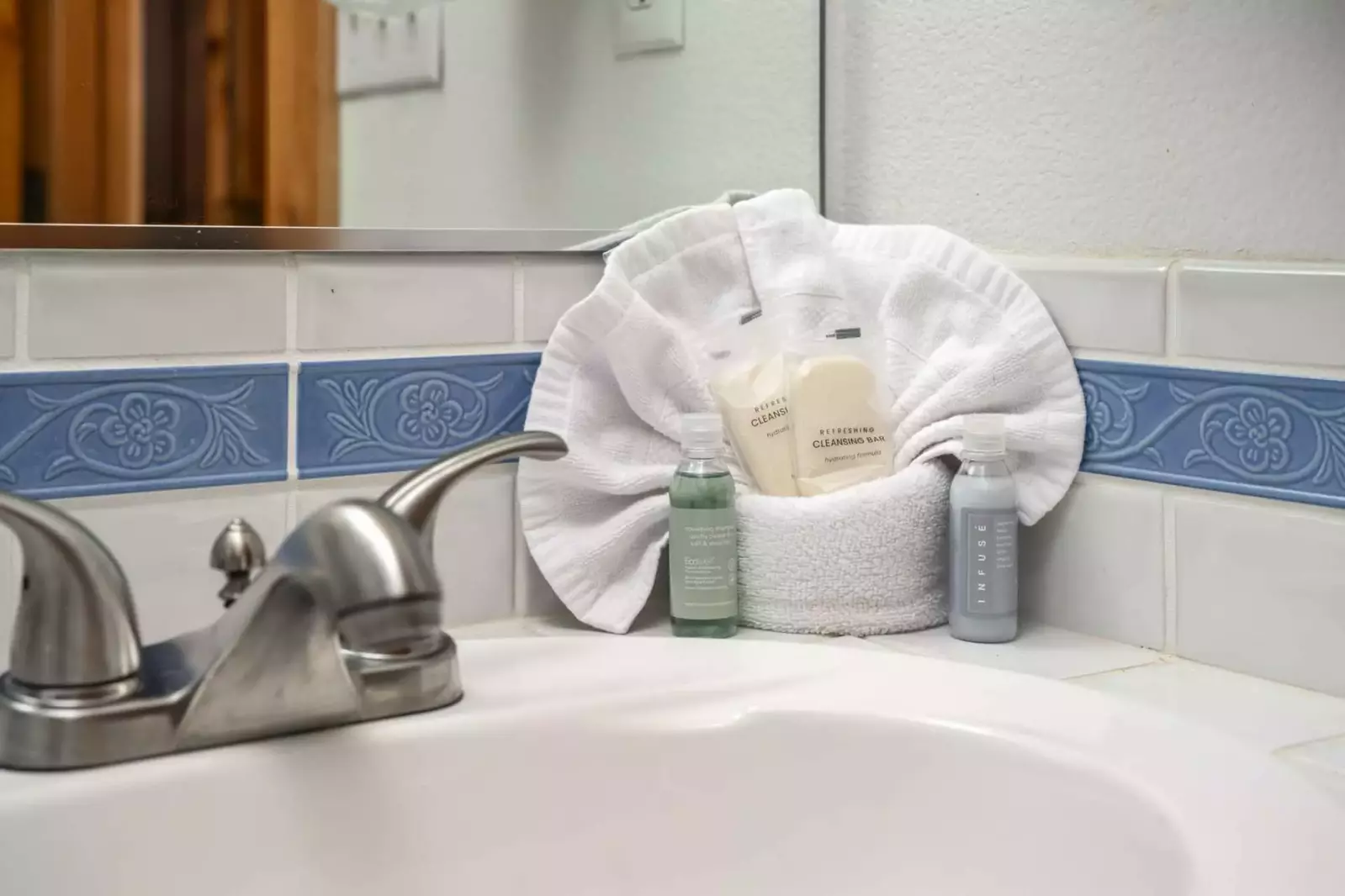 All the bathrooms are built with excellent materials, and have excellent water pressure.