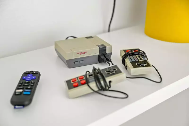 Enjoy a night of vintage video games.