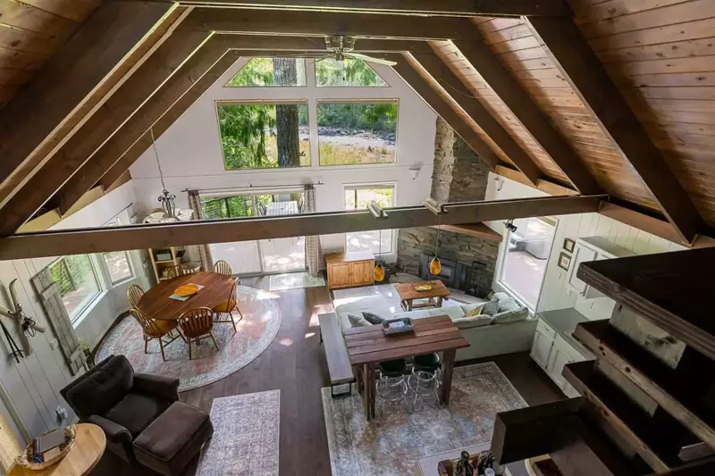 The open layout of Whispers on the Sandy makes this a perfect place for a family trip.