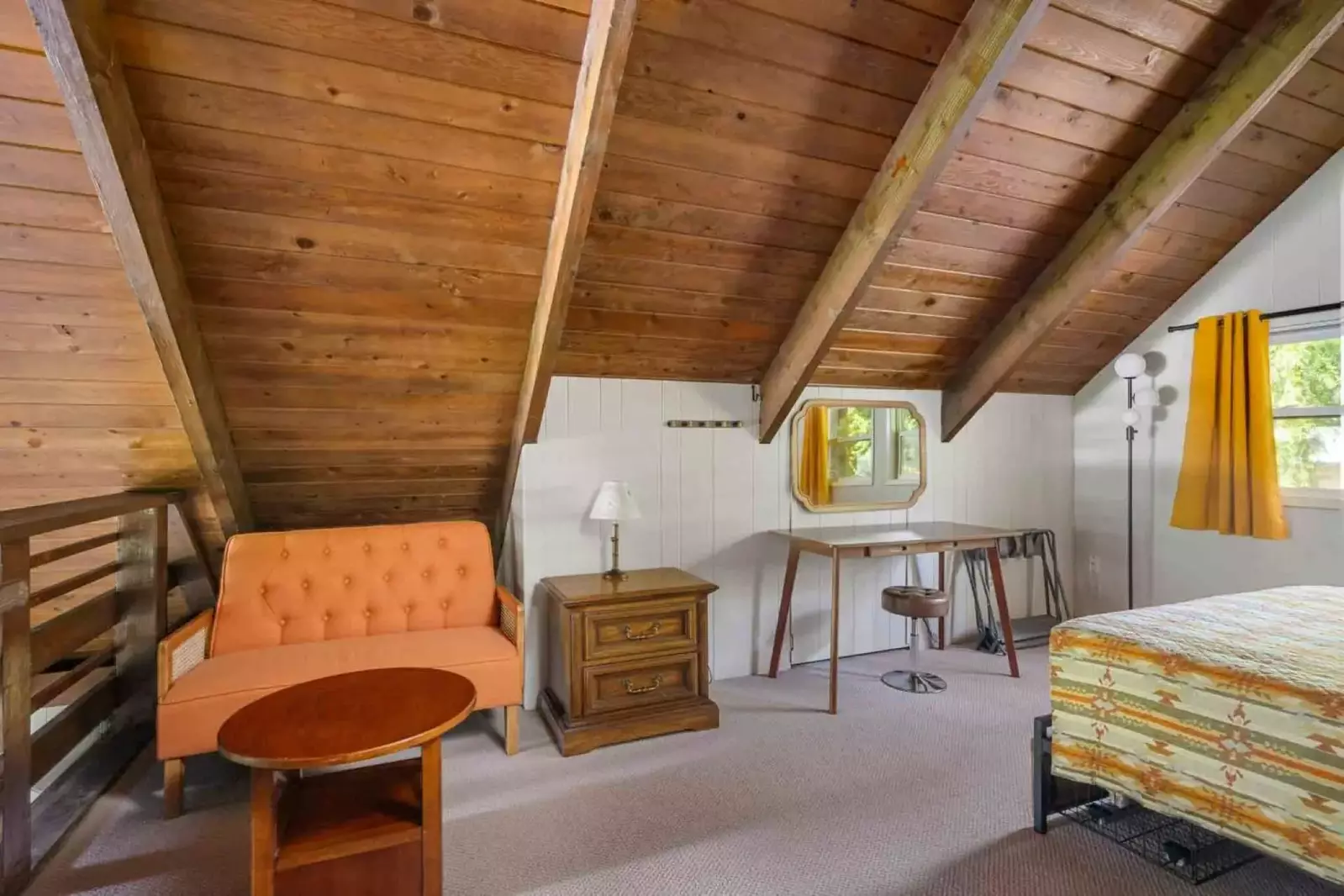 Mt Hood Village is located on Highway 26 with lots of great restaurants for guests to try out.