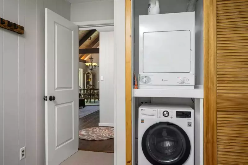 This rental has an up to date washing machine and dryer for guest use.