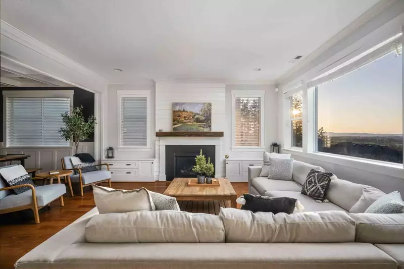 Welcome to Twin Creeks. We hope we get to host you at this charming Beaverton rental. Please reach out with any questions.