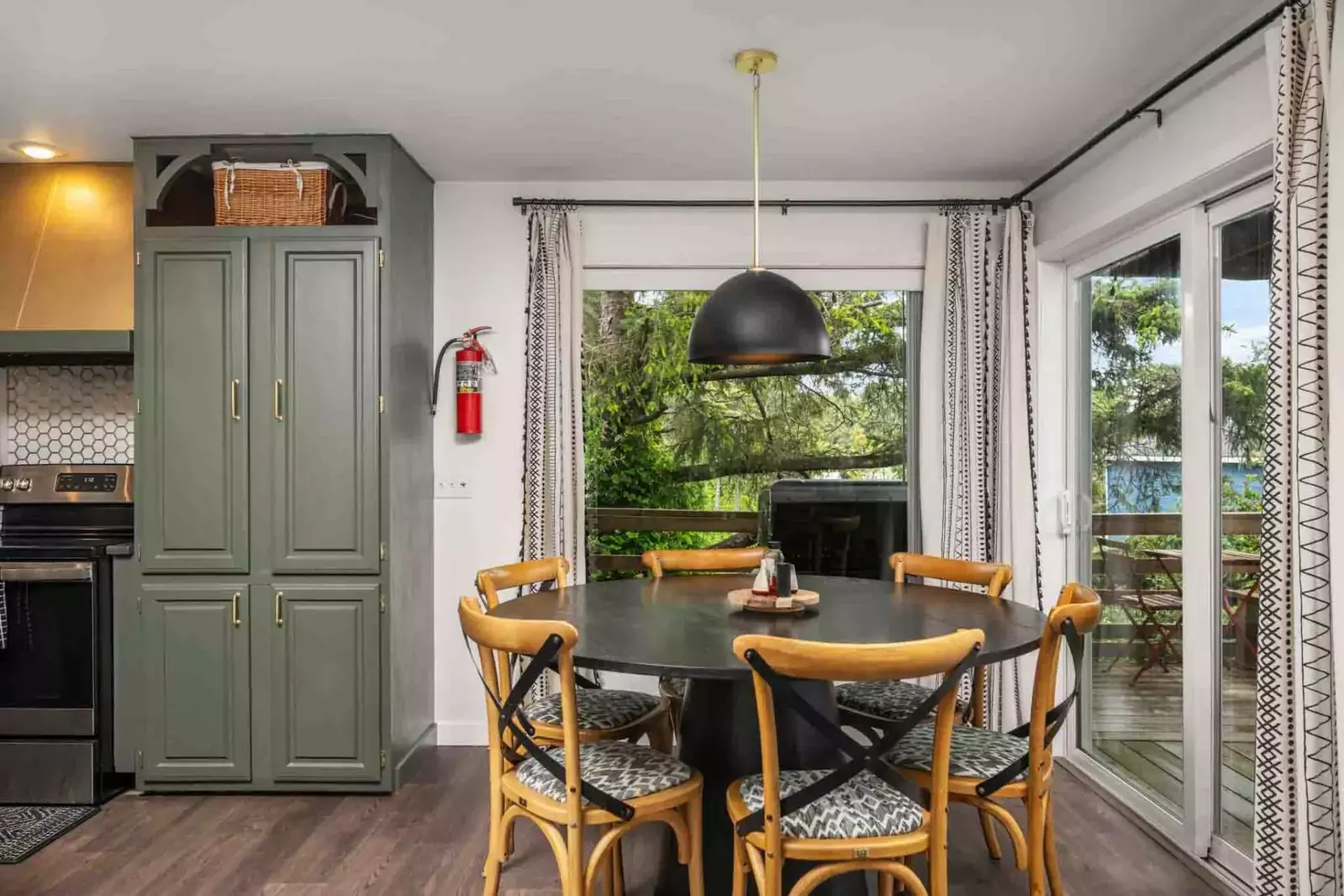 "Absolutely beautiful property. Extremely comfortable. Every amenity you could ask for in the kitchen." - Tauni