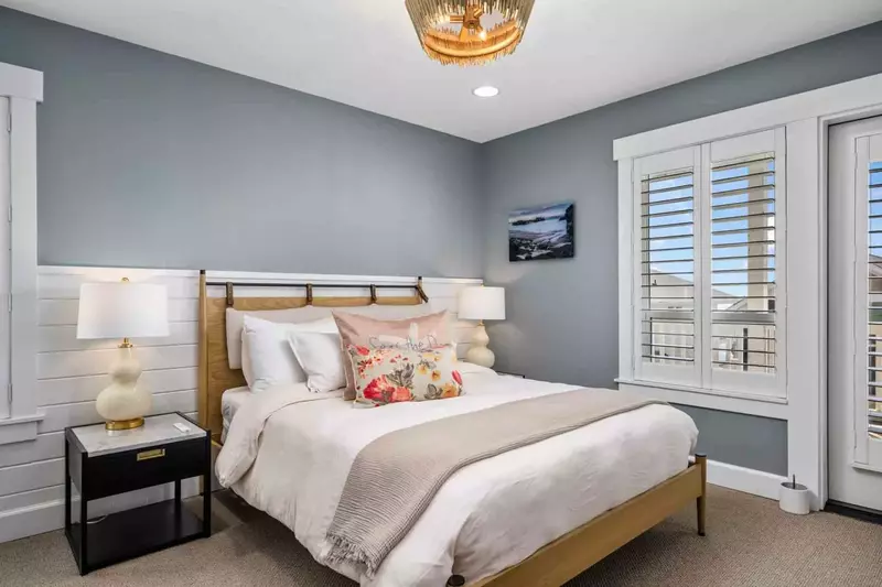 Sleep in and treat yourself to a chill day. You deserve it, you're on vacation!