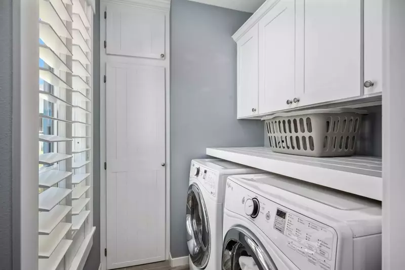 This rental has an up to date washing machine and dryer for guest use.