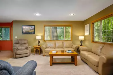 Our team is enthusiastic about ensuring our guests have great stays. Please reach out and we will happily provide local recommendations of all sorts!