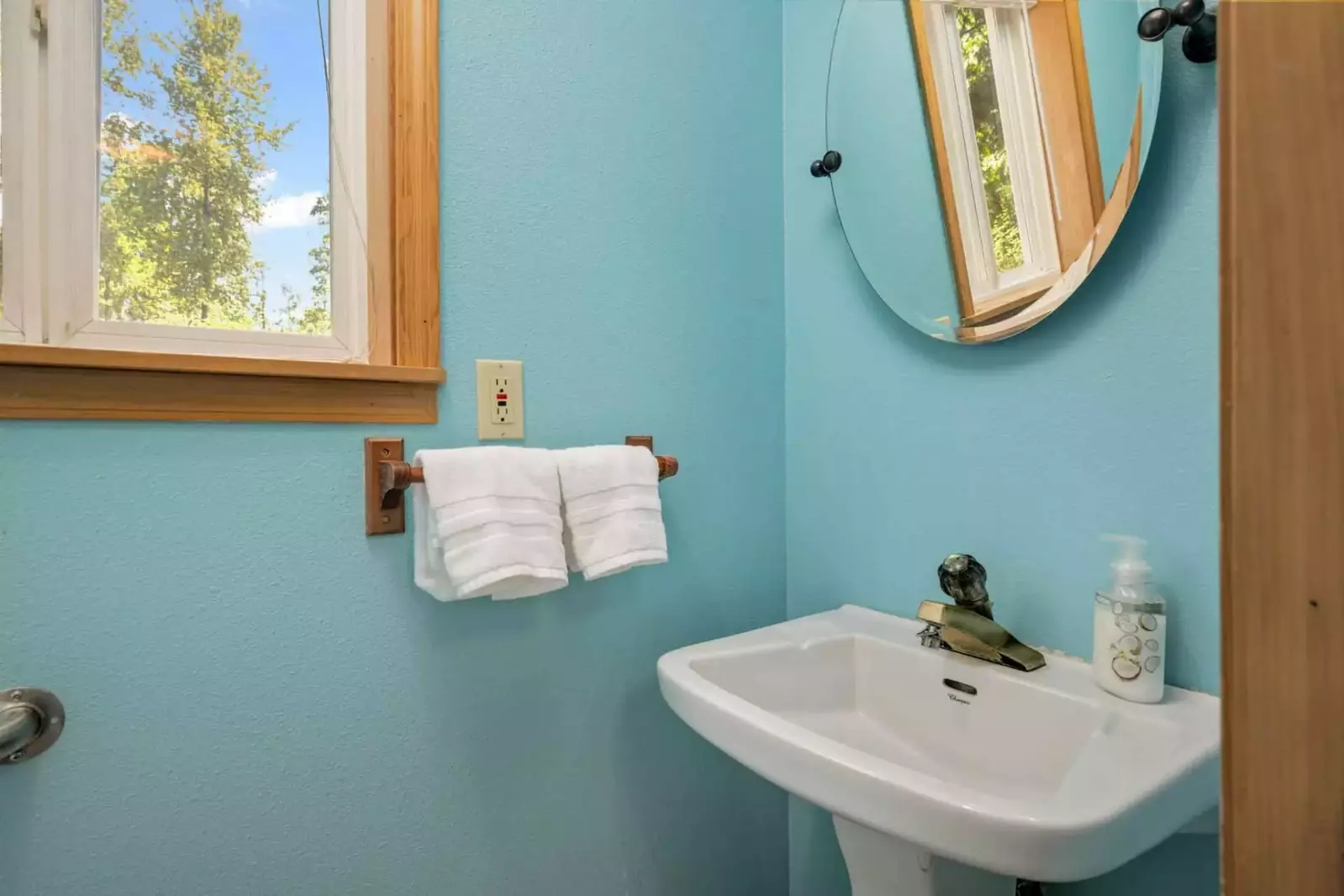 Please reach out with any questions about Welches, Mt Hood, or this rental. We hope we get to host you soon!