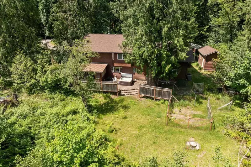 Huckleberry Hideout is in Welches but feels like a secluded forest escape.