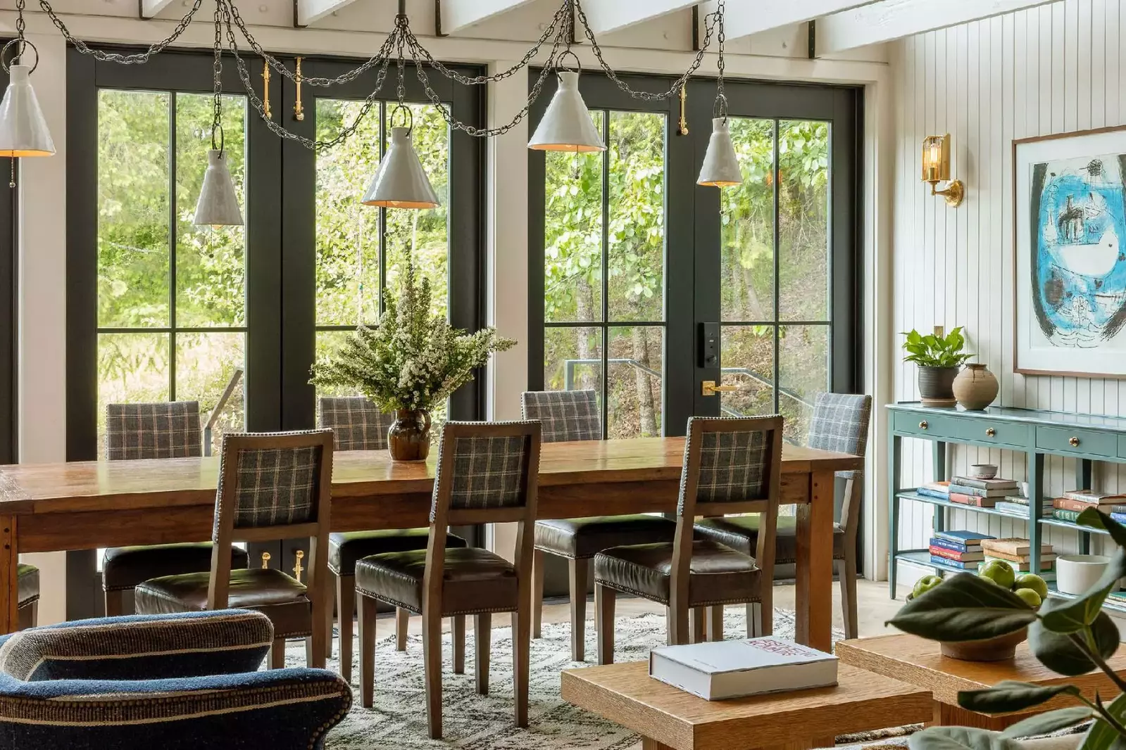 The Carly Fern Lodge is nestled in the Willamette Valley farmlands, between Carlton and Lafayette.