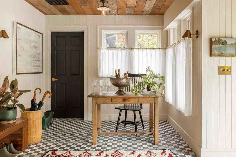 Book a stay at The Carly Fern Lodge and make memories that will last a lifetime!