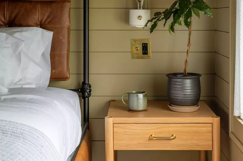 "I am still processing the full Carly experience. From the insane art collection to the style throughout, it’s all top-tier!" - Gretch