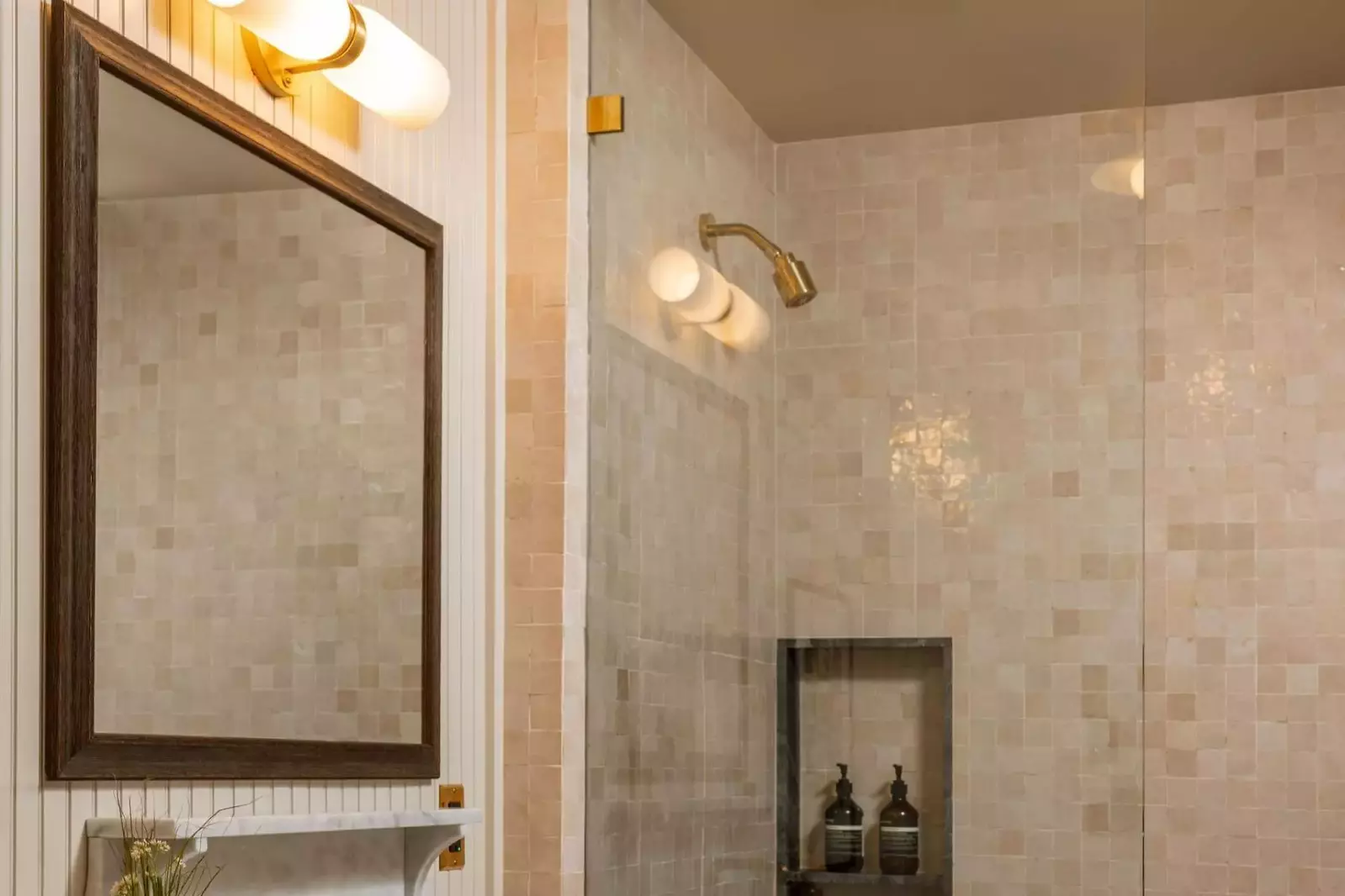 "The entire property is stunning, inside and out. Absolutely incredible." - Caitlin