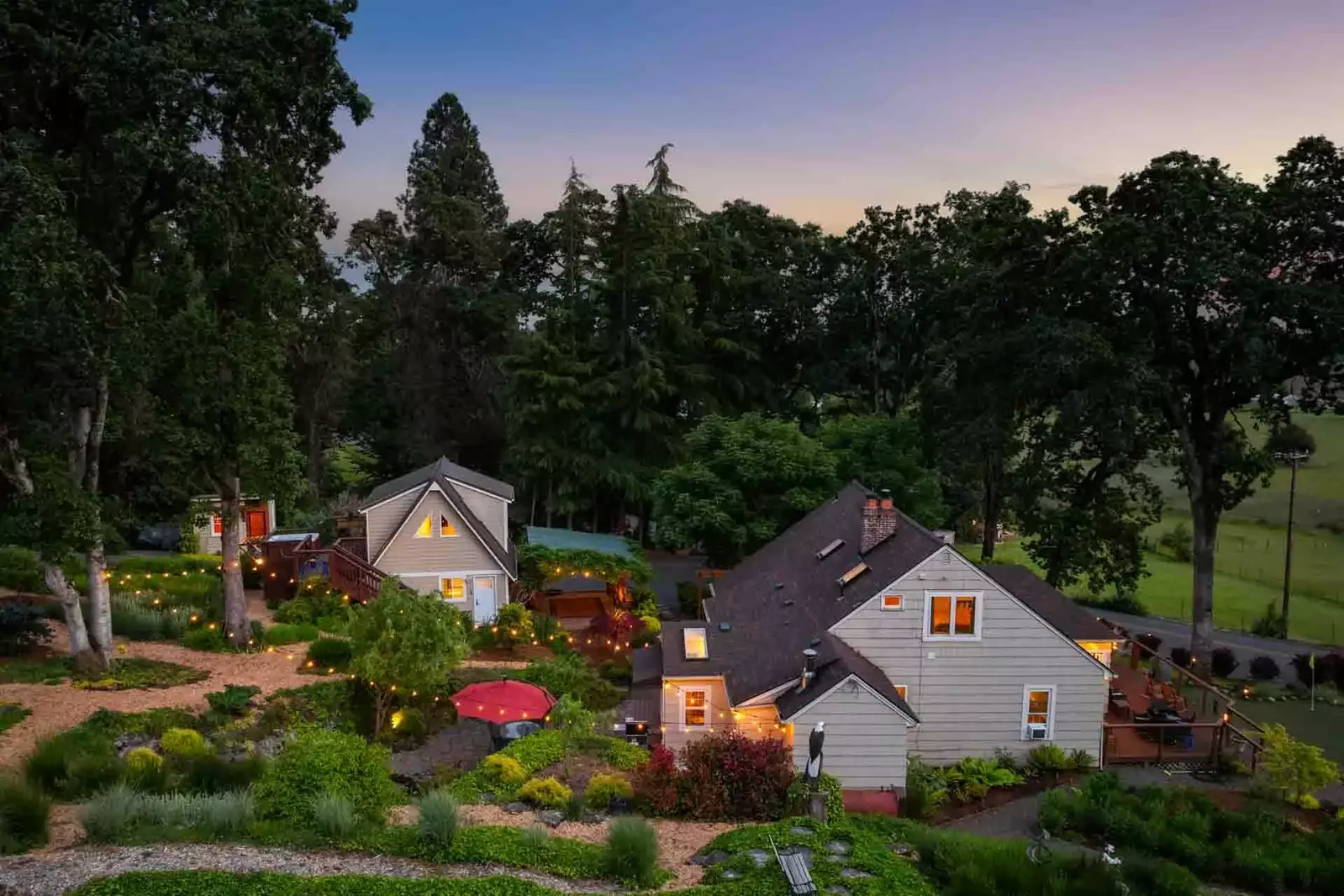 Welcome to Hoffman Woods Estate! Please enjoy this one of a kind West Linn rental!