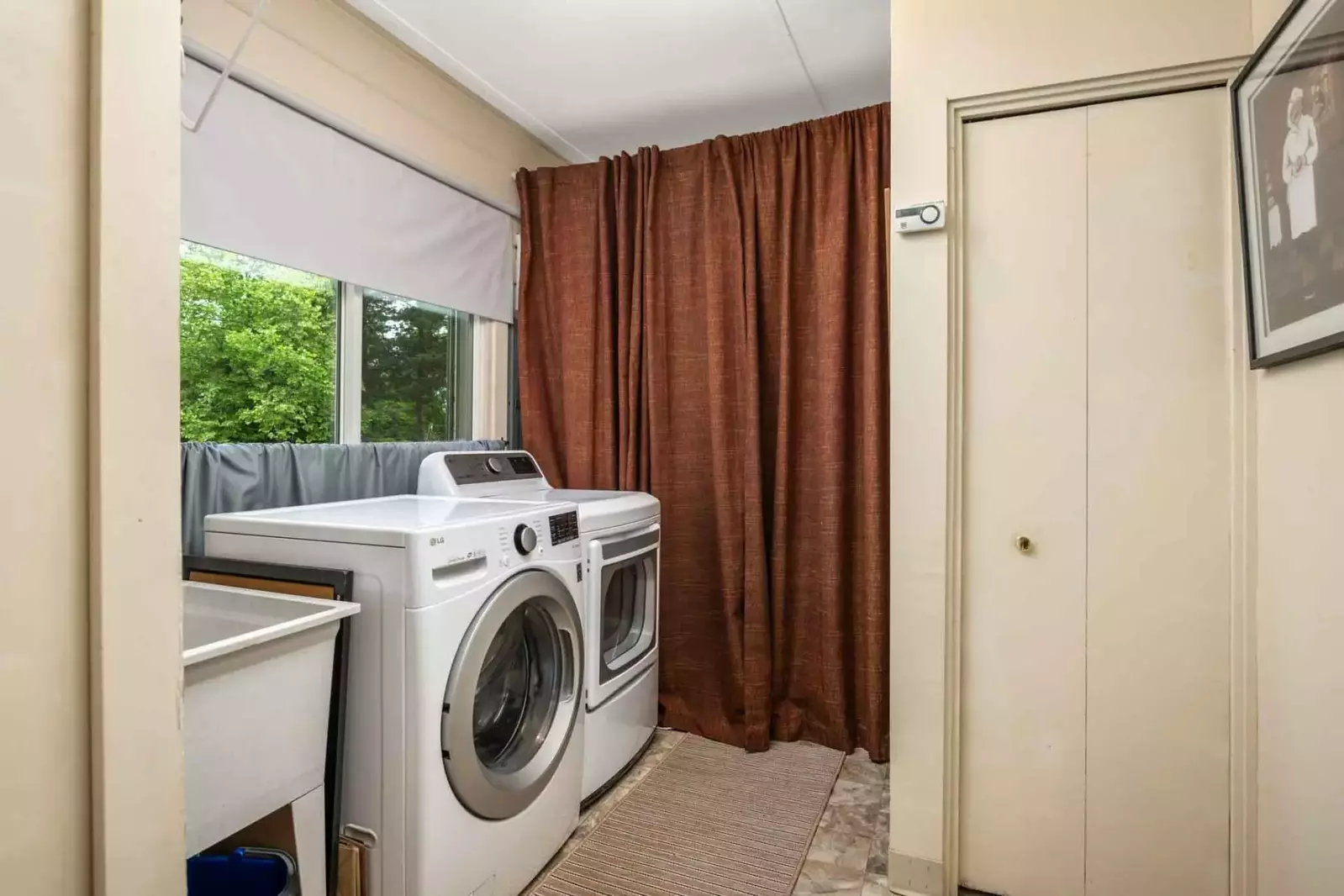 This rental has an up to date washing machine and dryer for guest use.