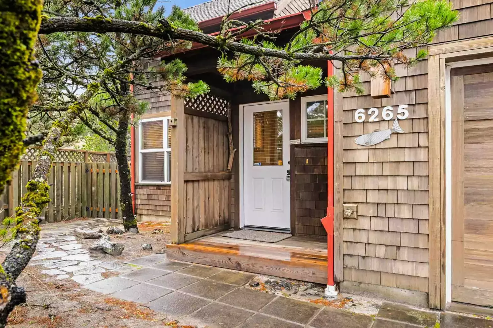 Sea You Later is ready to host you! Book now and make memories that will last a lifetime!