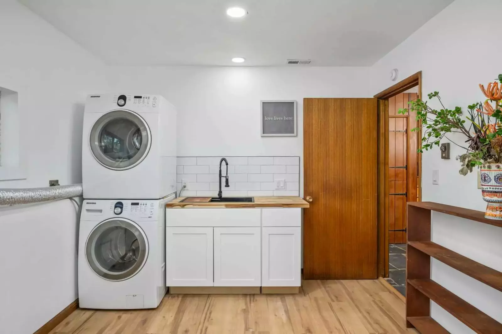 This rental has an up to date washing machine and dryer for guest use.