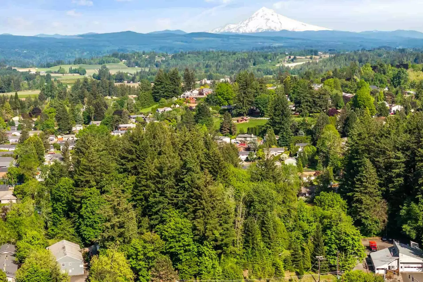 Please reach out with any questions about Gresham, Portland, or this rental. We hope we get to host you soon!