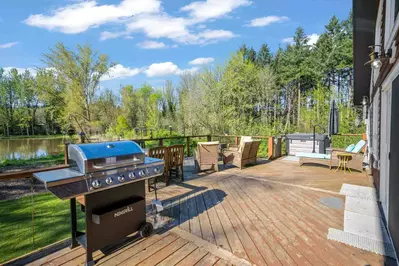The deck looks over the lake and is an amazing place to hang out!