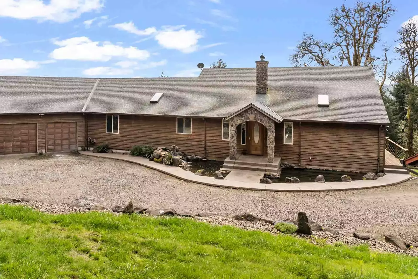 The Willamette Valley is famous for excellent wine. Feel free to reach out to us and we will tell you all about our favorite vineyards and wineries.