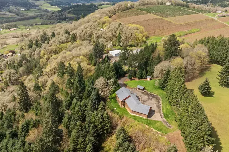 We hope we get to host you at this delightful property. Please reach out to us with any questions. We are happy to answer!