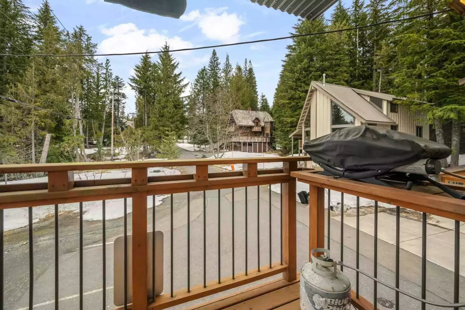 Enjoy the mountain air from the deck.