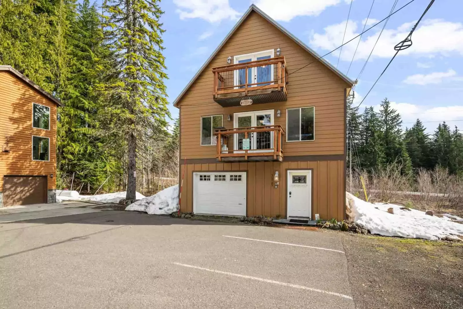 Mount Hood is a great to visit in the summer as well. Visit and enjoy lakes, hikes, waterfalls, and more!