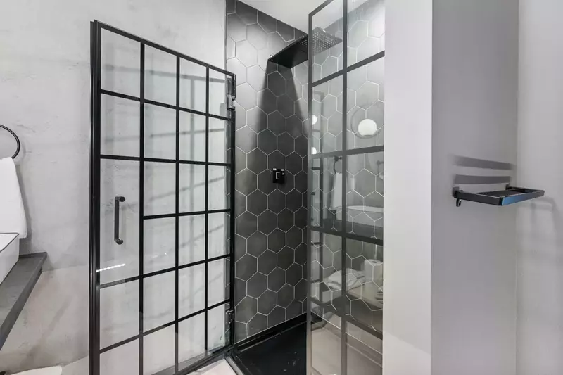 This shower is large, up to date, and has excellent water pressure.