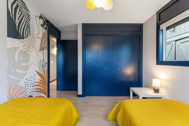 Gresham is very close to Portland, The Columbia River Gorge, and Mount Hood.