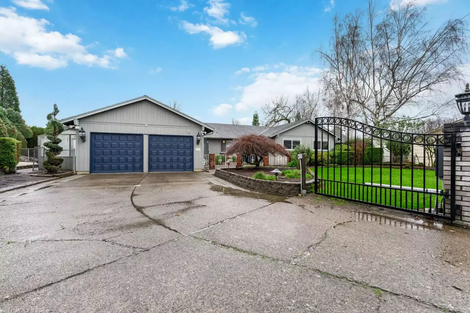 Parking for 3 or more vehicles depending on the size of vehicles.