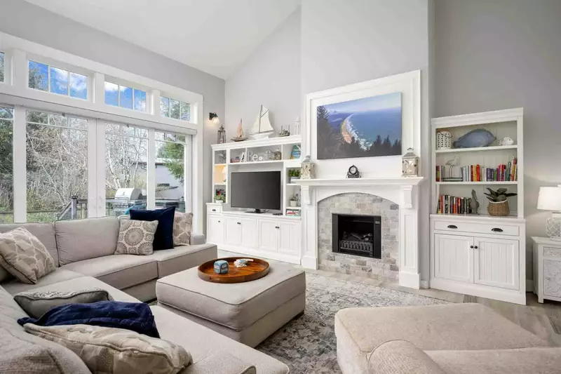 The fireplace is an excellent place to relax after a day of exploring the Oregon Coast!