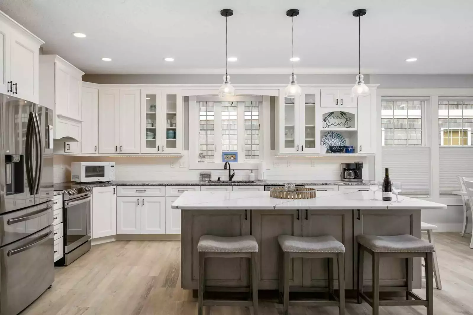 The Oregon Coast has many great spots to fish, clam, and crab. You can have a fun outing catching dinner!