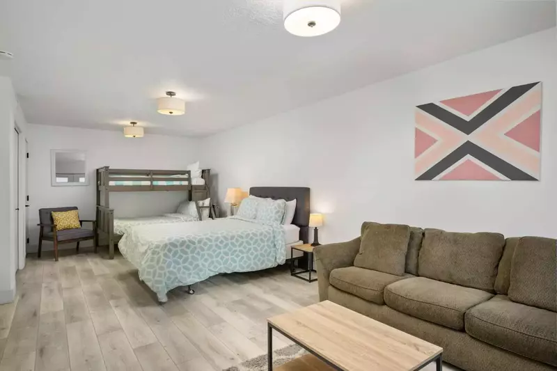 This amazing property was perfect for our group stay in Lincoln City. - Kayle