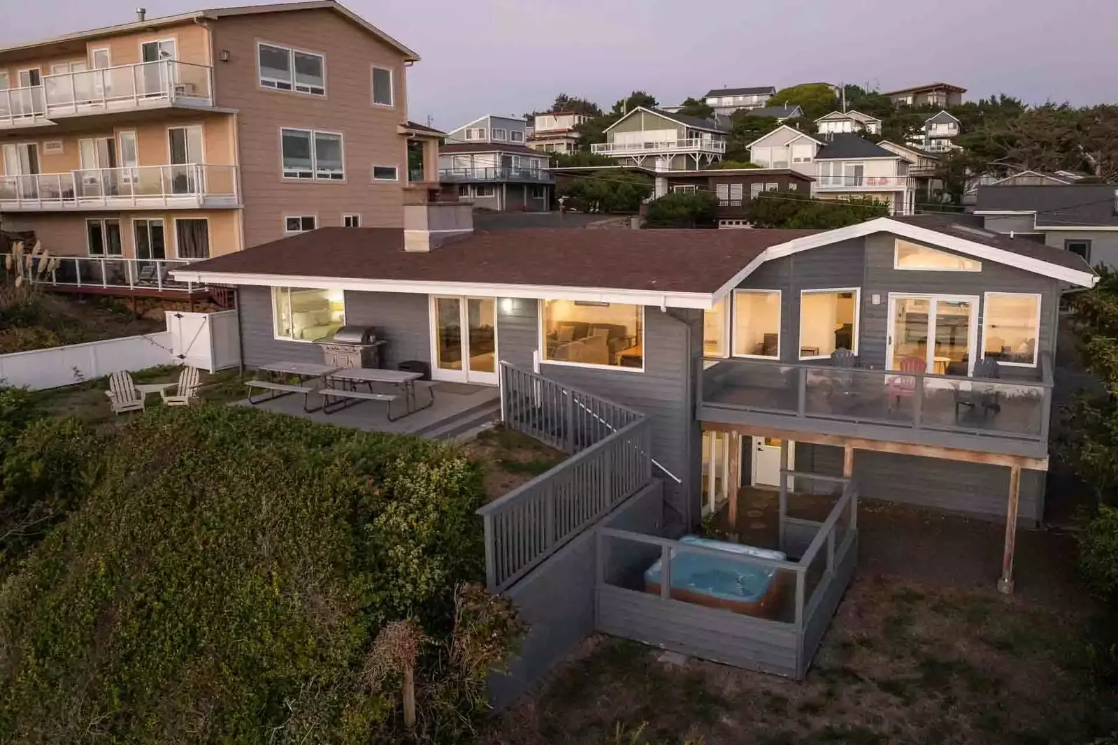 The Oregon Coast has many great spots to fish, clam, and crab. You can have a fun outing catching dinner!