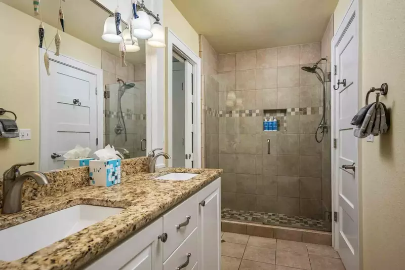 "House was great! Clean and extremely well stocked for just about anything you would need. Communication was great!" - Chad