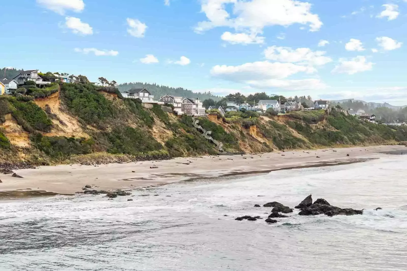 Lincoln City is just north of Depoe Bay, the whale watching capital of Oregon. Spend and afternoon there looking for these gentle giants.