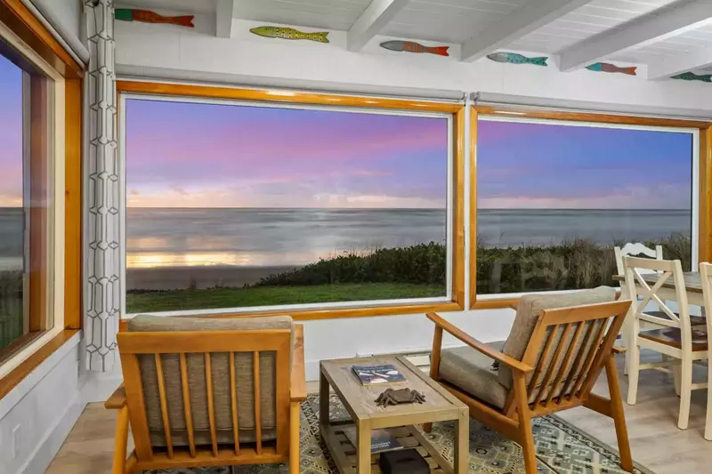 "We absolutely loved our stay! So nice being close to the beach" - Leah