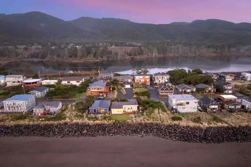 We hope we get to host you at this delightful property. Please reach out to us with any questions. We are happy to answer!