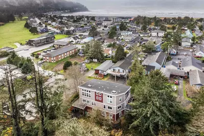 Beach Mode, your ultimate retreat in Seaside, Oregon!