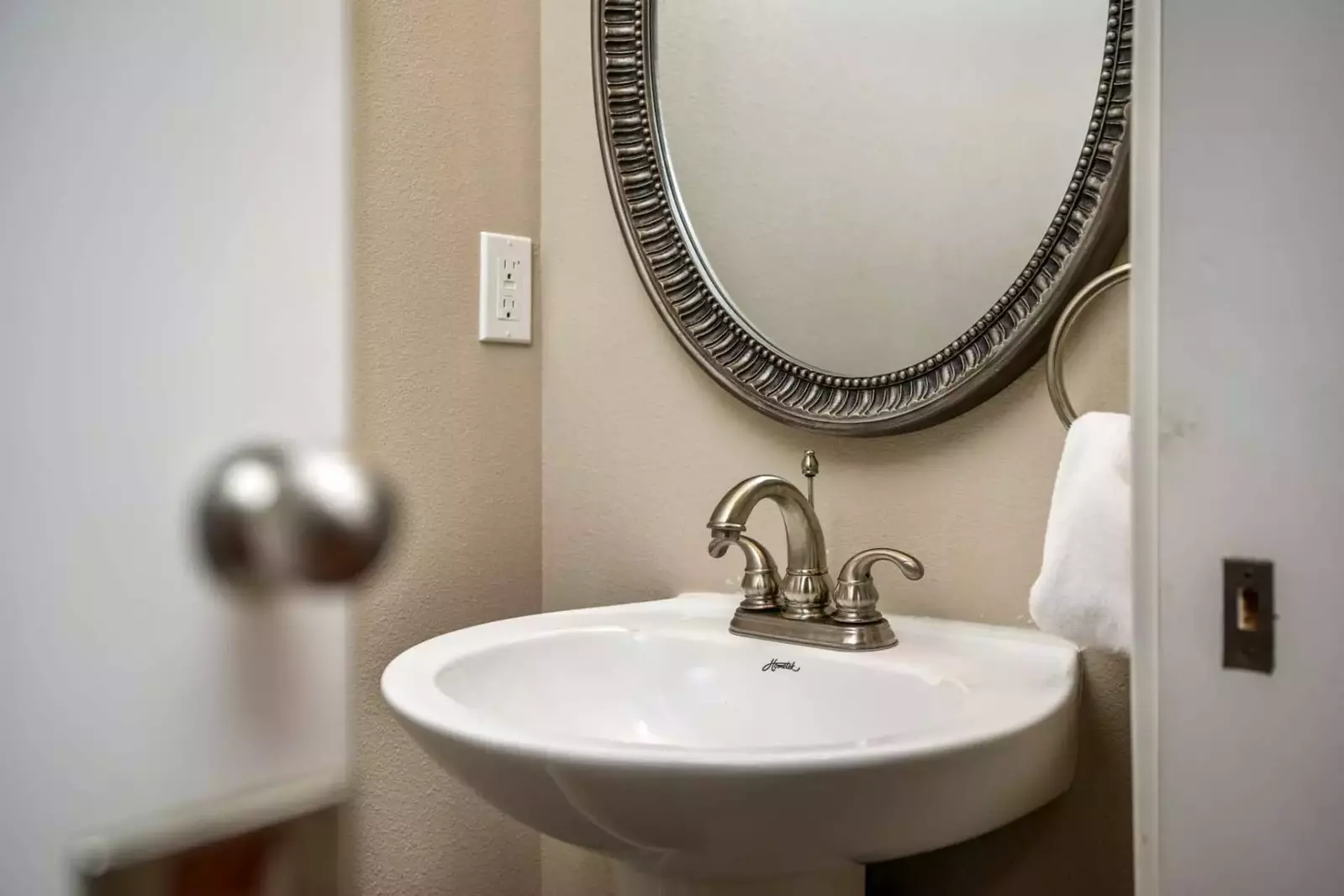 Seaside is a coastal paradise. It will be hard to leave once you stay here.