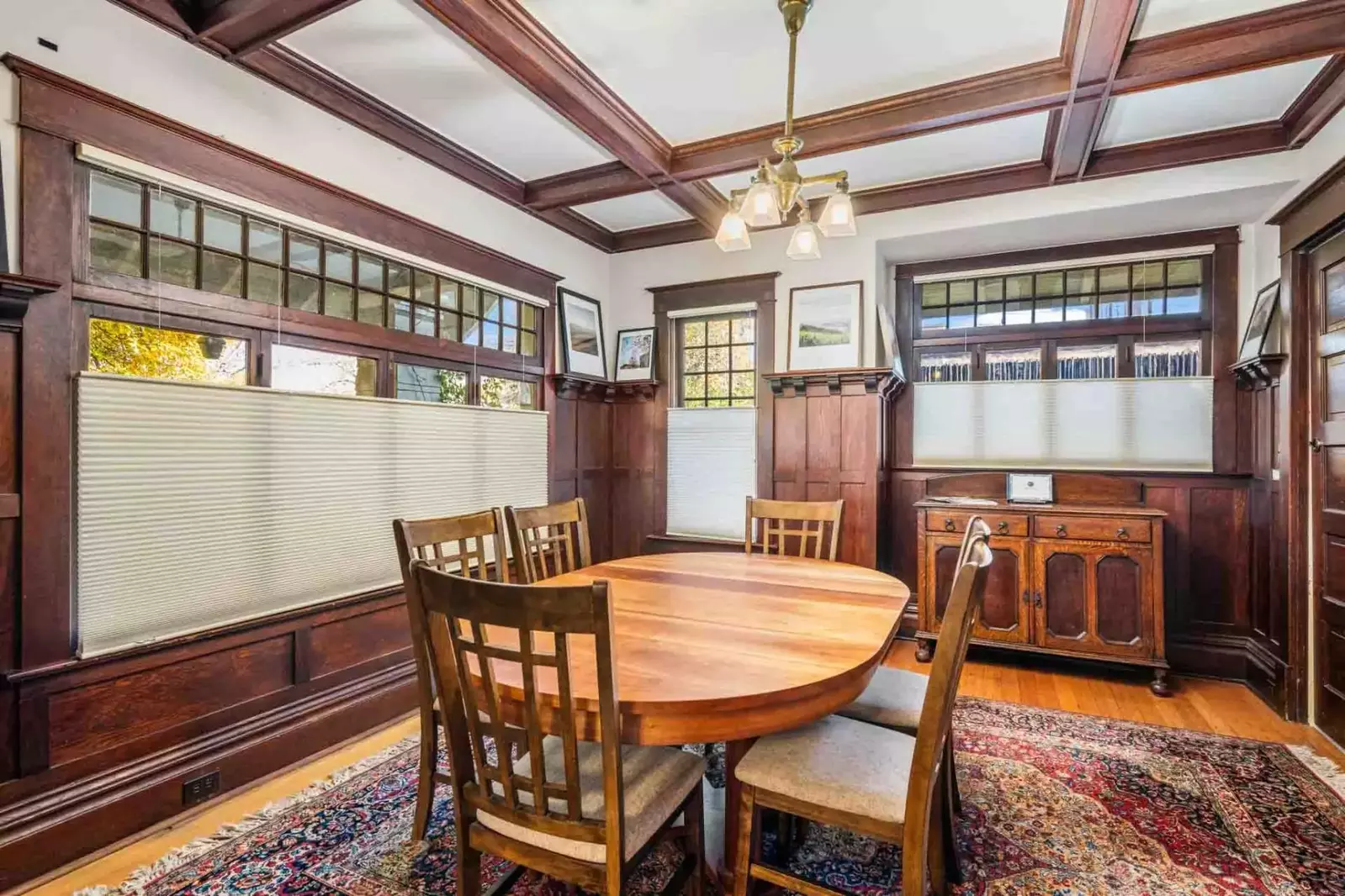 Guests can enjoy wine tastings in and around McMinnville. There are multiple acclaimed wineries and vineyards in the area.