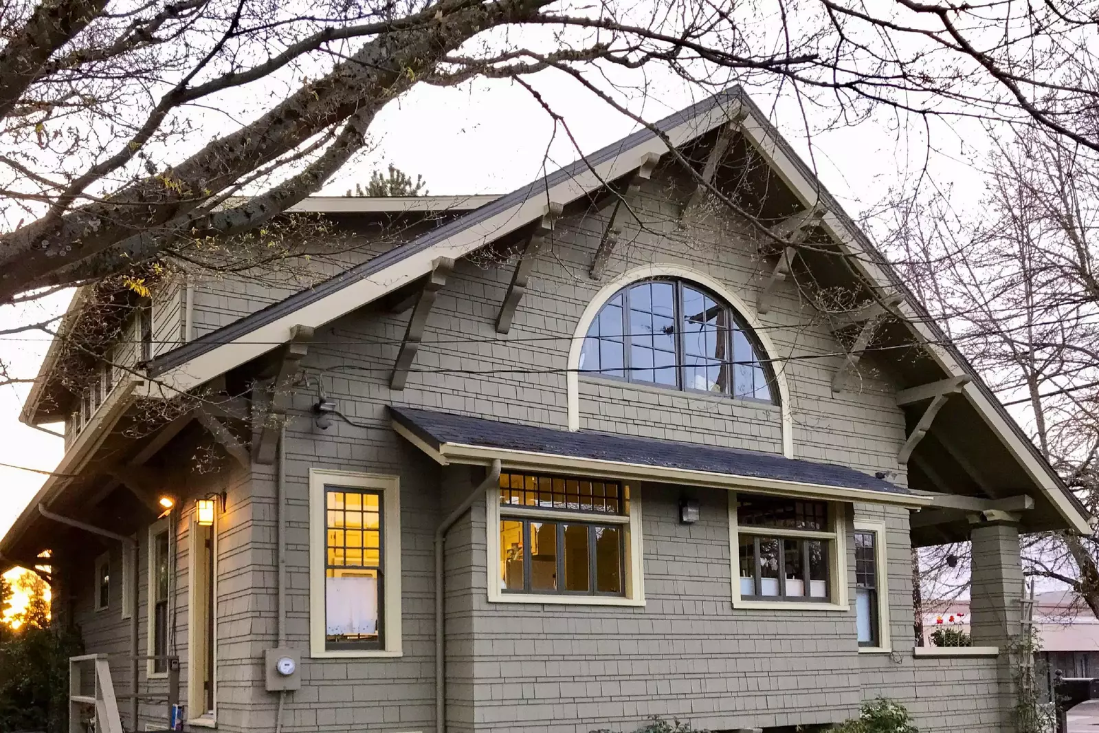 This is a Craftsman house constructed in 1905. Explore the town for more fascinating historical landmarks.